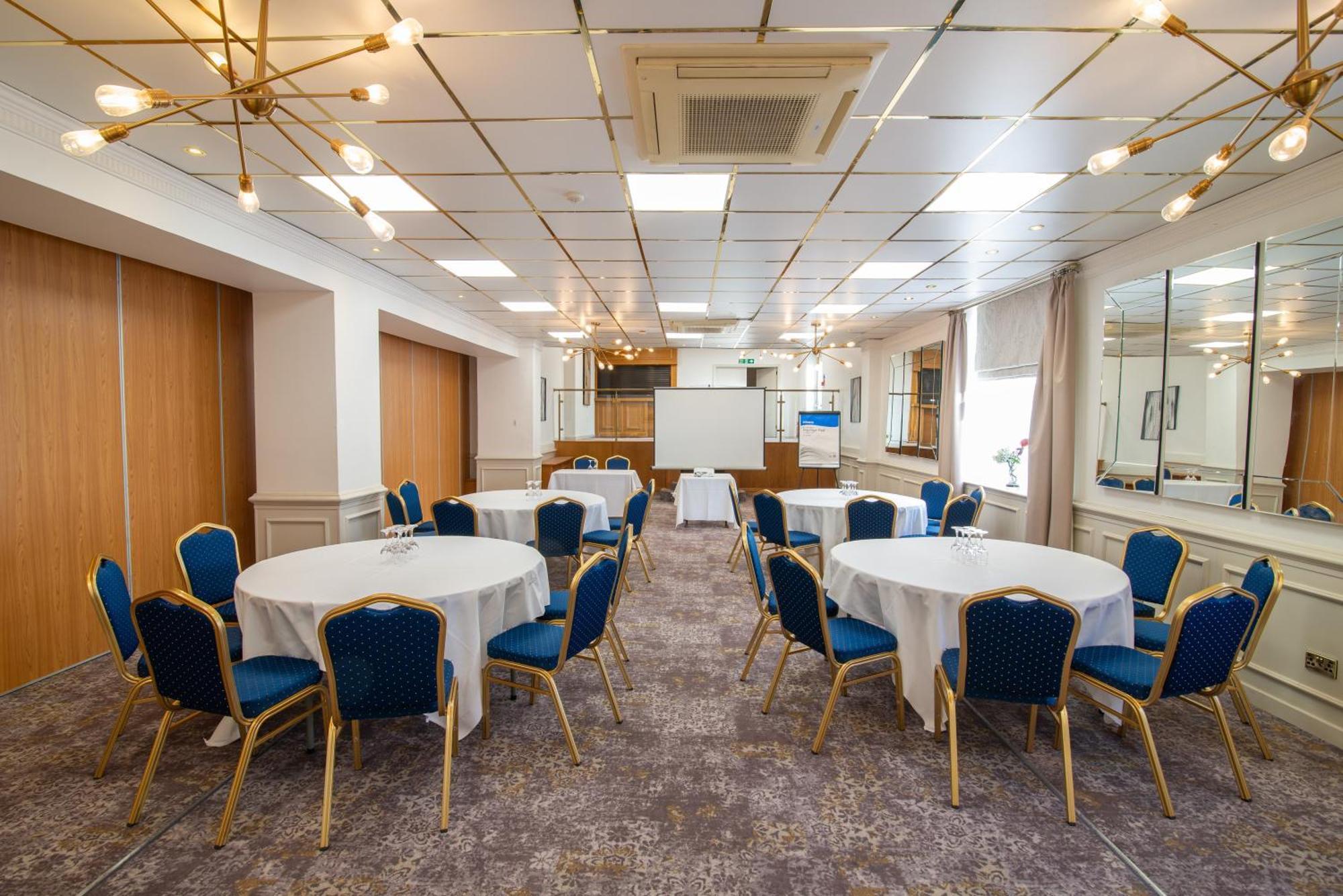 Ivy Bush Royal By Compass Hospitality 3*