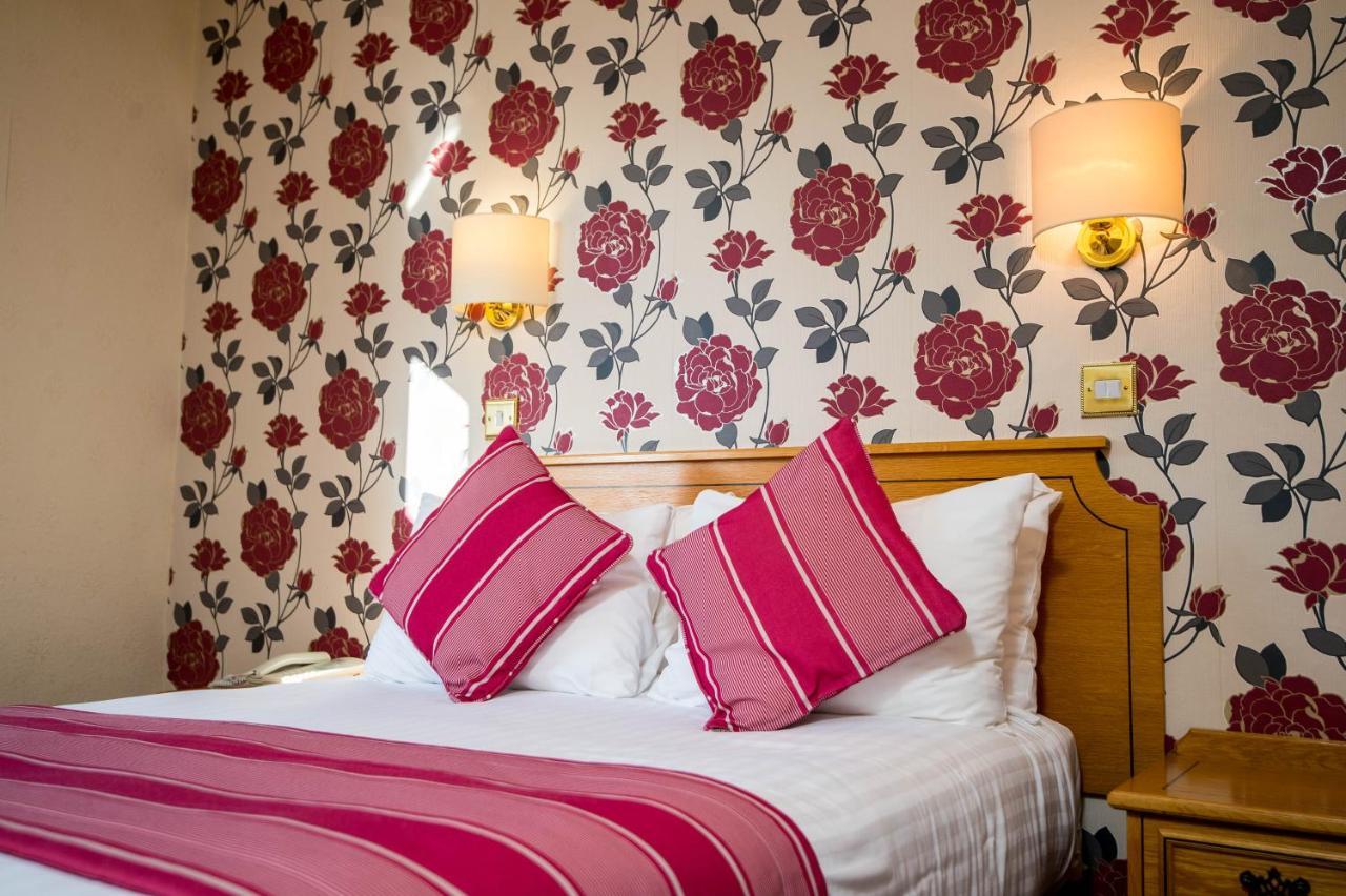 Hotel Ivy Bush Royal By Compass Hospitality
